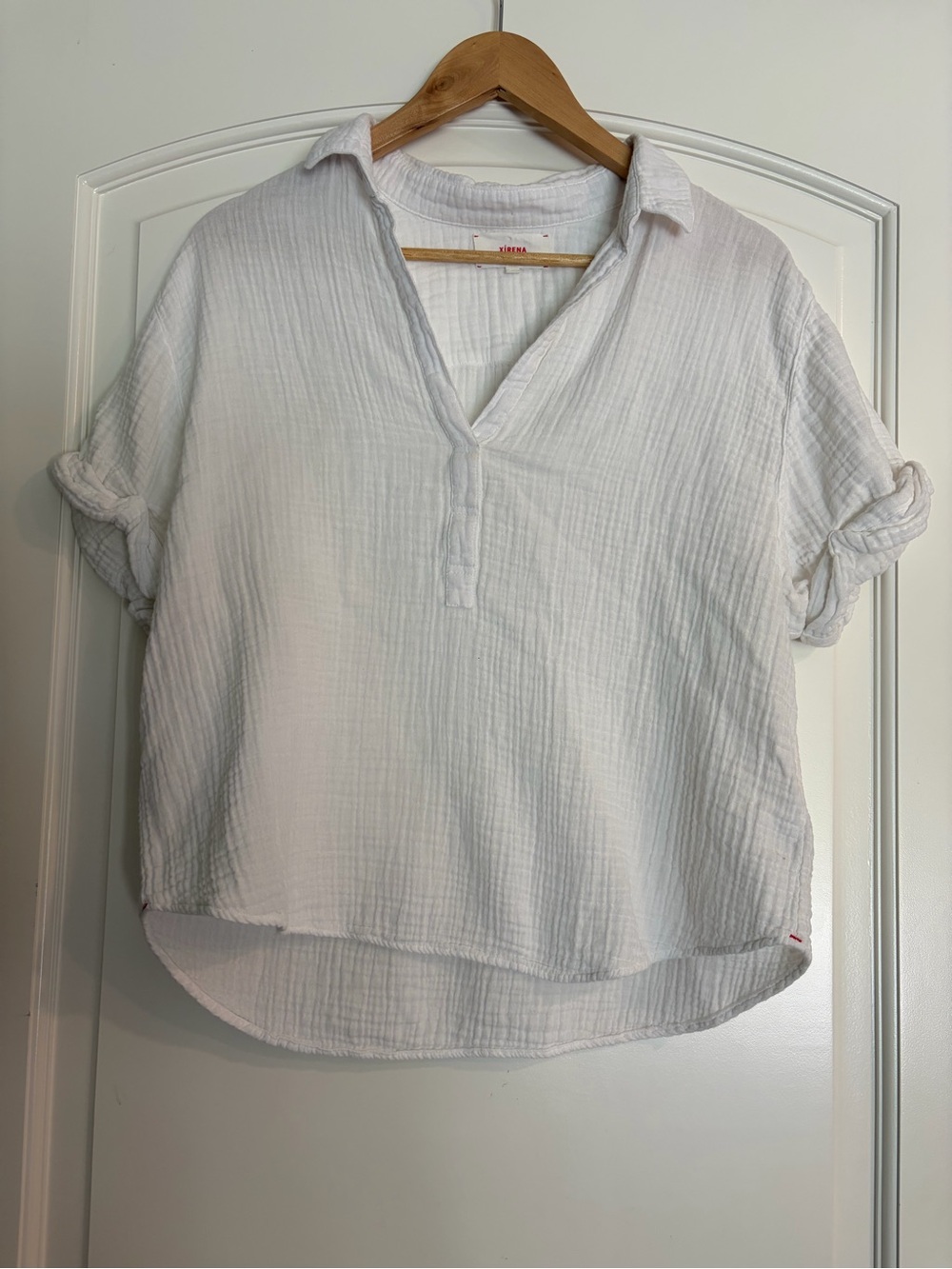 Xirena Lightweight White Gauze Cotton V-Neck Women's CasualTop Size S